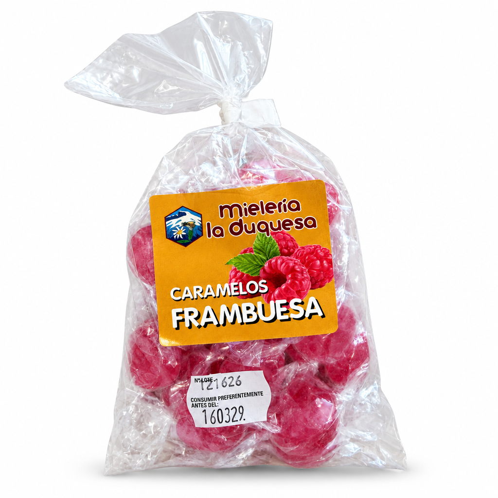Caramelos sobre fondo blanco